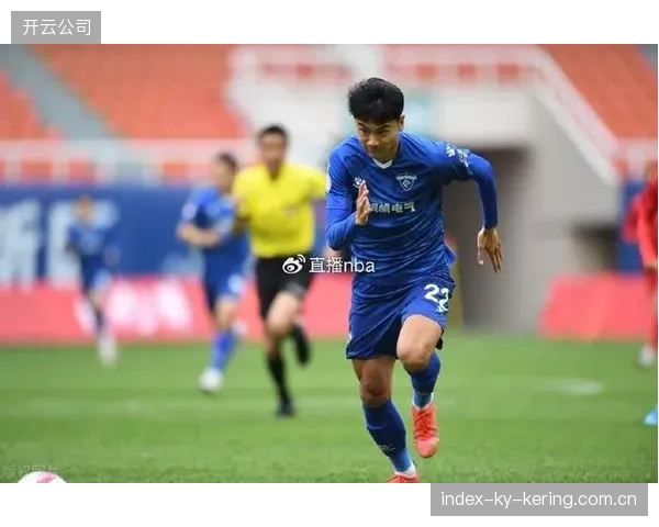 成都蓉城引进金靴传闻：鲁能神秘转会计划揭秘